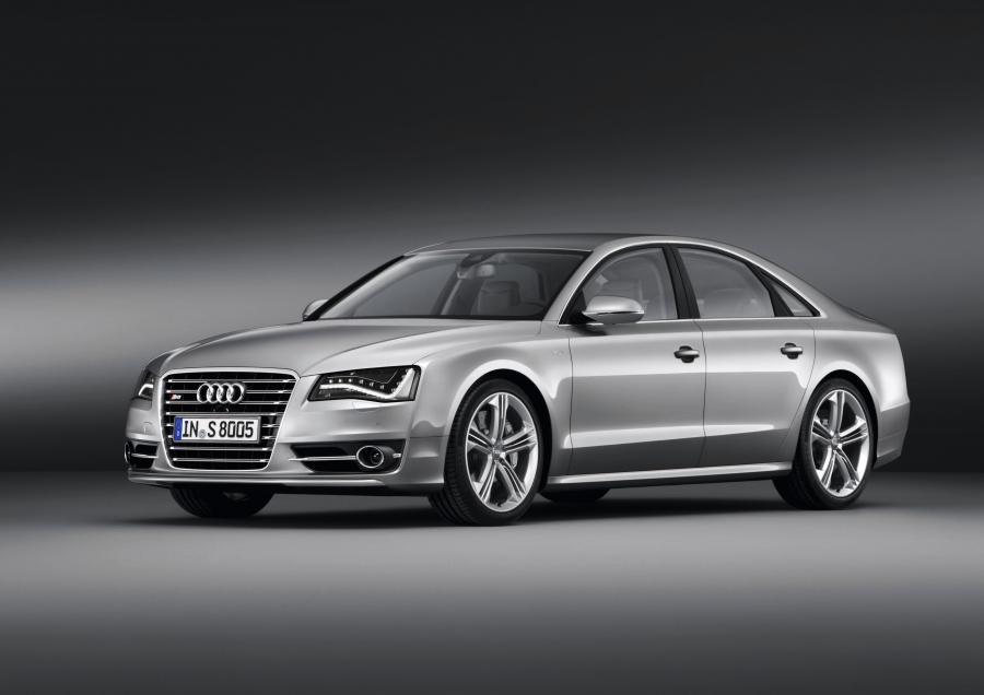  Audi S8 (D4) 2012 года  (WW) (фото 12 из 59)